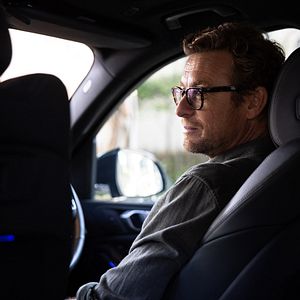 Photo Simon Baker