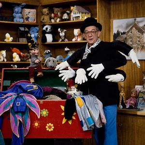 Photo Mr. Dressup: The Magic Of Make-Believe