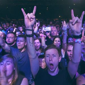 Photo Hate to Love: Nickelback