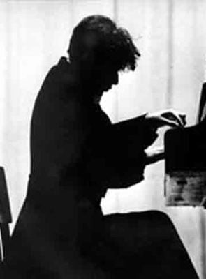 Glenn Gould, au-delà du temps