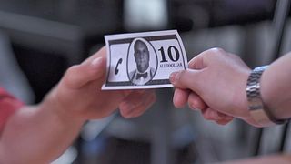 image de Dedans AlloCiné S2 E5 - "Monnaie de singe"