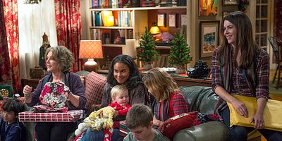 poster de la série What To My Wondering Eyes