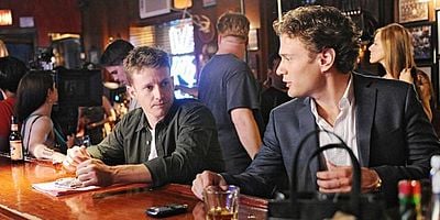 poster de la série Un parfum de scandale