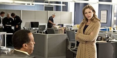 poster de la série Enquête en solo