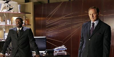 poster de la série L'île aux requins