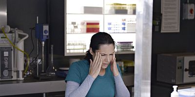 poster de la série Survivante Zéro