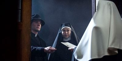 poster de la série Le Couvent des âmes