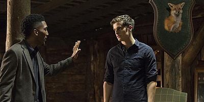 poster de la série L'Armée des damnés