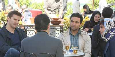 poster de la série Un thé à Téhéran