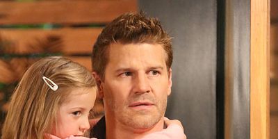 poster de la série La collectionneuse