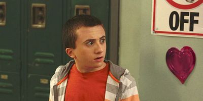 poster de la série Film, amis, et fourrés à la pomme