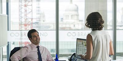 poster de la série Retour et départ