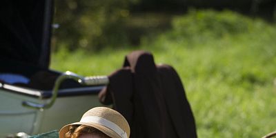 poster de la série Grandir trop vite