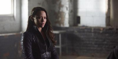 poster de la série Monde parallèle