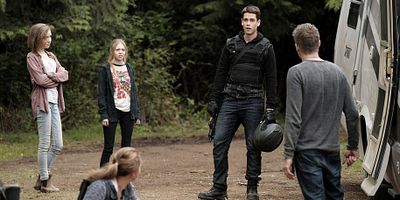 poster de la série Nul n'est prophète en son pays