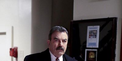 poster de la série Le devoir dans le sang