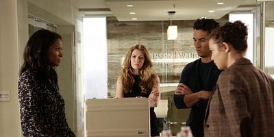 poster de la série Dans la ligne de mire