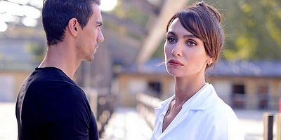poster de la série Siyah Beyaz Aşk 1.Bölüm