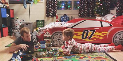 poster de la série Oni Kalalea Ke Ku A Ka La'au Loa