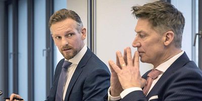 poster de la série Follow the Junk