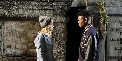 poster de la série Entre l'ombre et la lumière