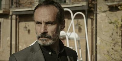 poster de la série J'ai besoin d'aide