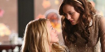 poster de la série Gossip Girl fait relâche