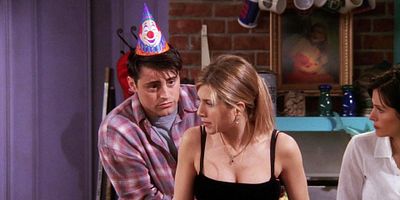 poster de la série Celui qui participait à une fête bidon