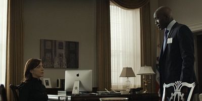 poster de la série Liaisons dangereuses