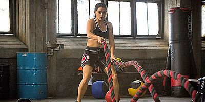 poster de la série Happy Hour