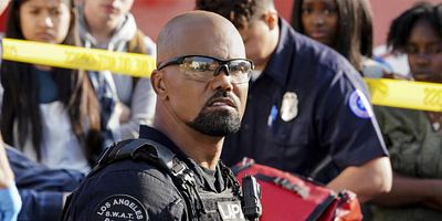 poster de la série Triste hommage