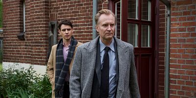 poster de la série L'École