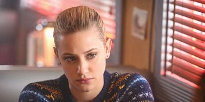 poster de la série Jouer avec le feu