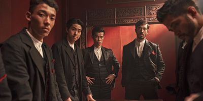 poster de la série Ils ne nous paient pas assez pour penser