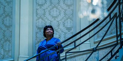 poster de la série La femme noire à l'honneur