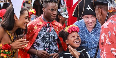 poster de la série On ne meurt que deux fois