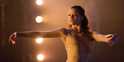 poster de la série Terre brûlée