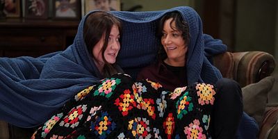 poster de la série Tats and Tias