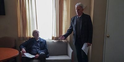 poster de la série USS Arizona