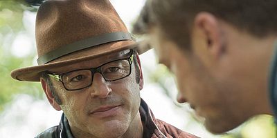 poster de la série Homme Mac Millan