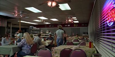 poster de la série Meilleures ennemies