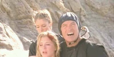 poster de la série Toujours plus loin