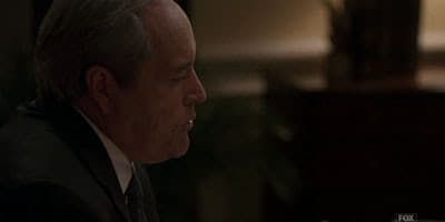 poster de la série 01h00 - 02h00