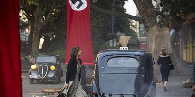 poster de la série Max