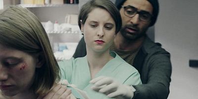 poster de la série Sous la peau