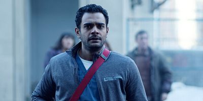 poster de la série L'explosion / Chaos