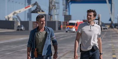 poster de la série Secrets sur les docks