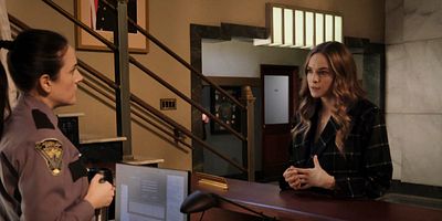 poster de la série The People vs. Killer Frost