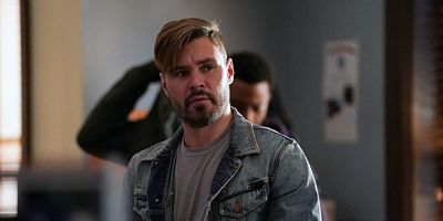 poster de la série Suivre les règles