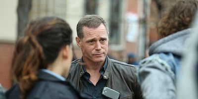 poster de la série Adieu, Hallie